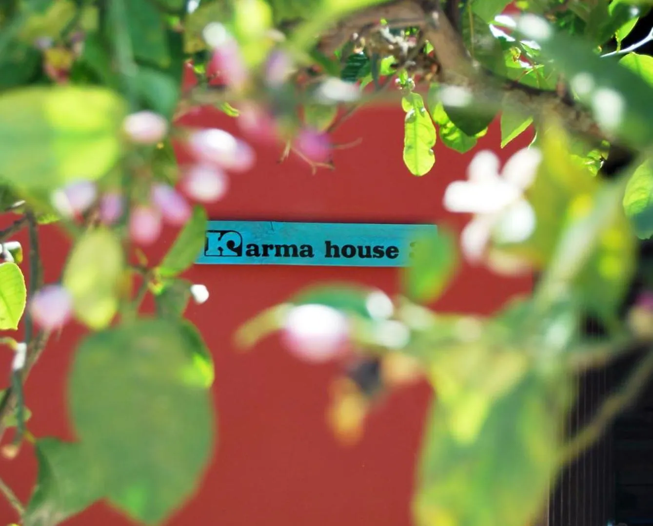 Hostal Karma House Casares Casa rural