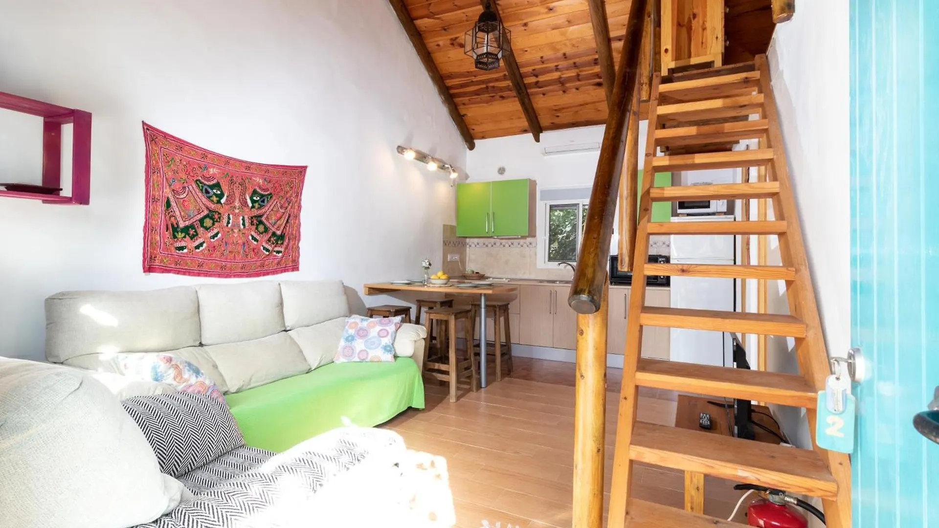 Casa rural Hostal Karma House Casares
