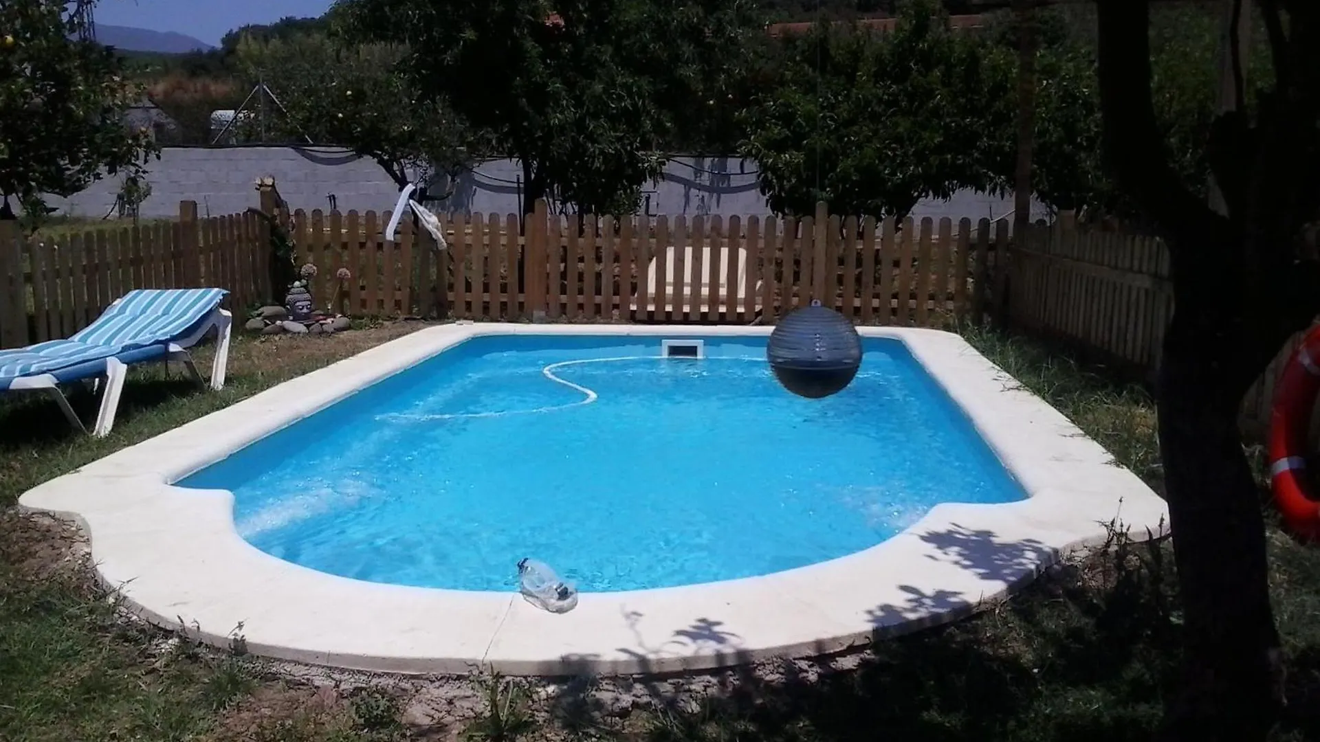Hostal Karma House Casares Casa rural
